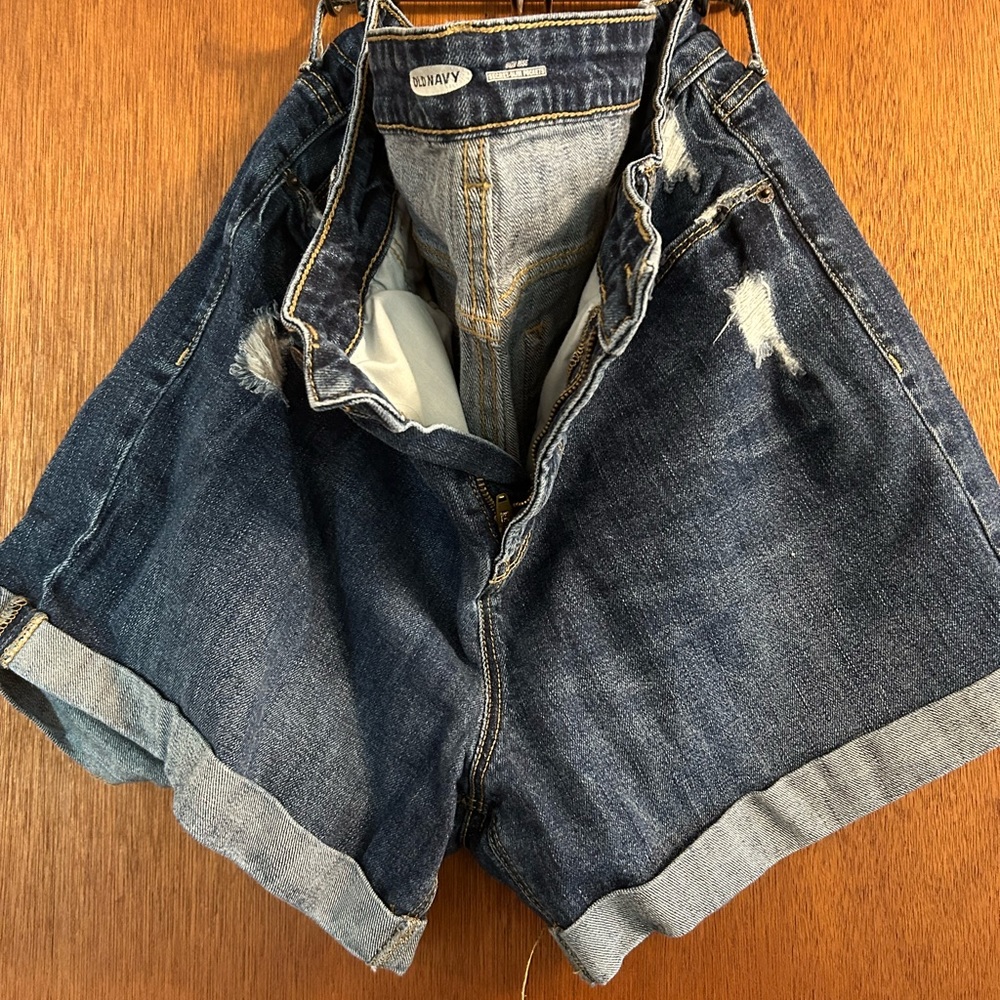 Old Navy Size 14 Hi-Rise Shorts